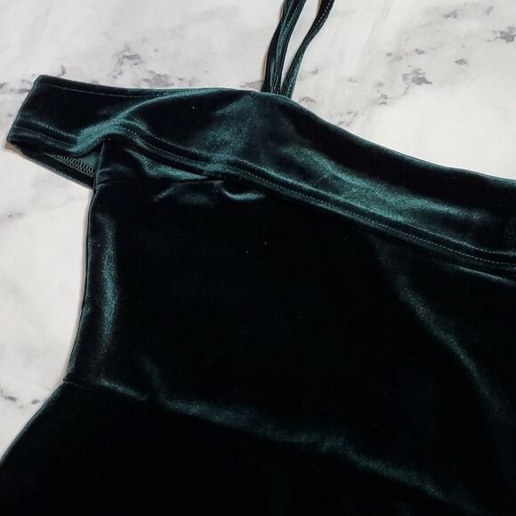 Lulu's My Kind of Romance Dark Green Velvet Off-the-Shoulder Mini Dress - Picture 2 of 7